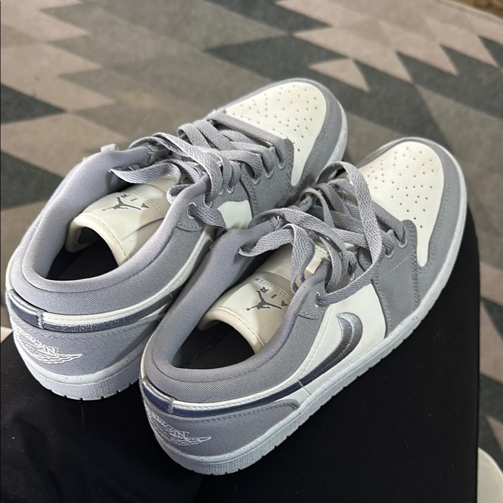 Air Jordan Gray and White Sneakers dunks